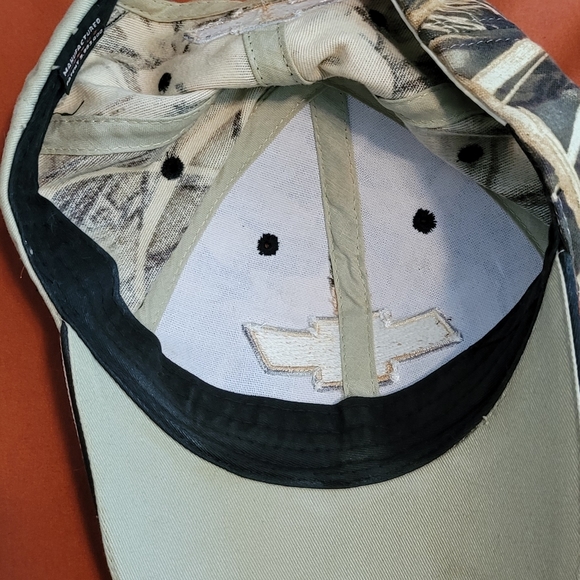 Mens Chevy Trucks Hat - Picture 5 of 5